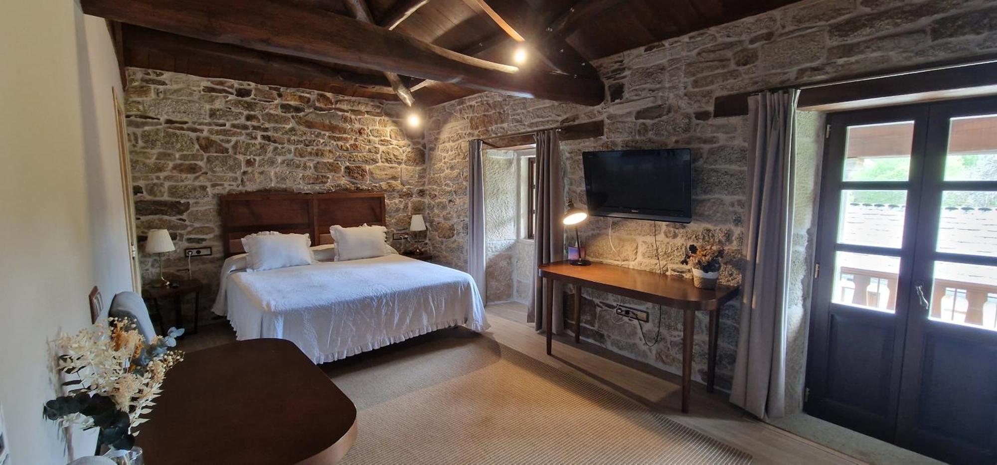 Habitaciones La Cuevona De Guitiriz Lugo מראה חיצוני תמונה